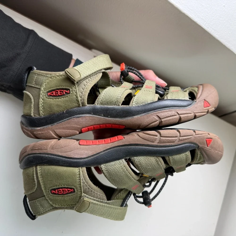 KEEN Newport H2 Kid's Sandals Size 5 Olive Green Orange Outdoor Water Shoe